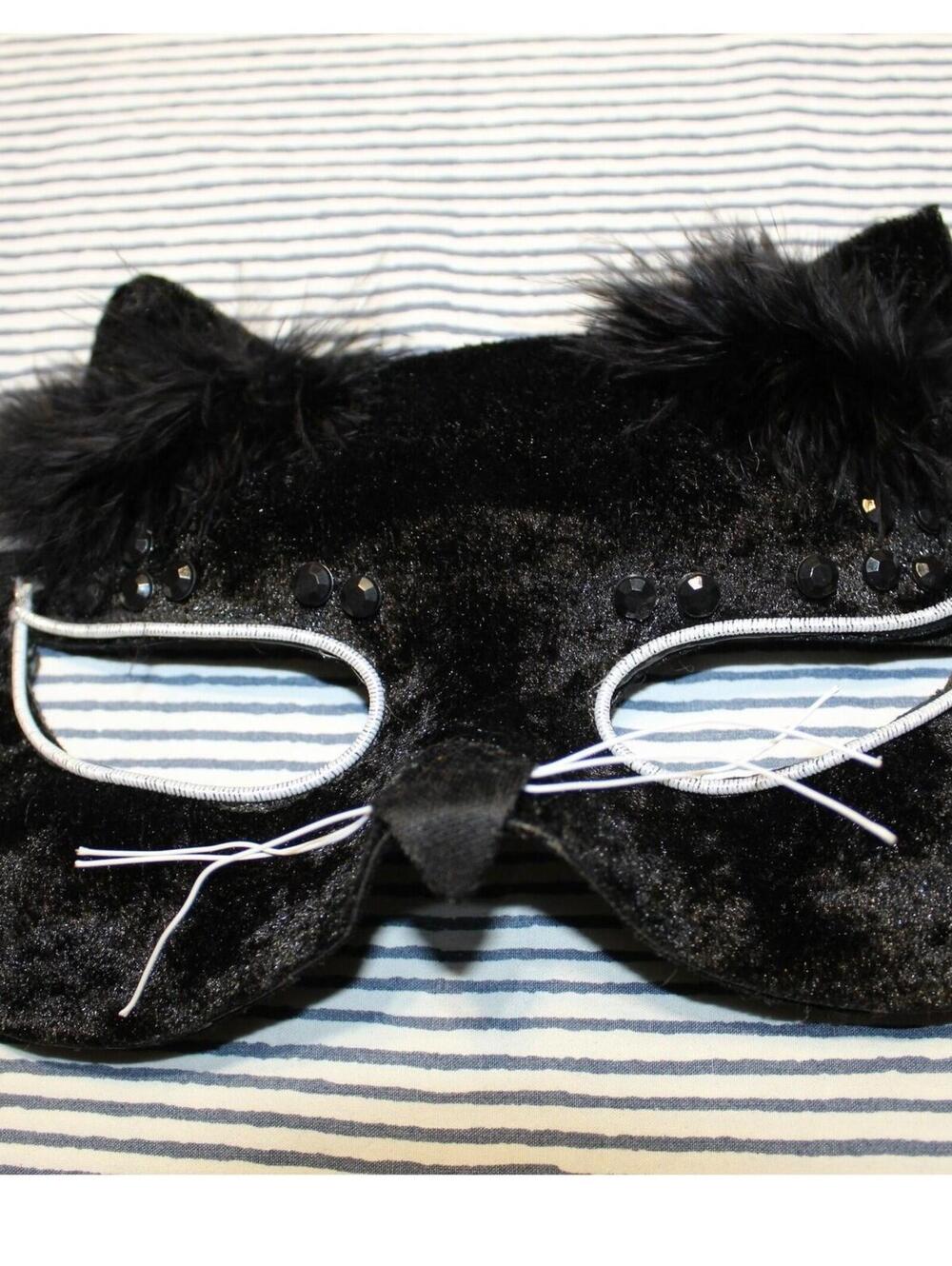 Black Cat Sequin Faux Fur Silver Accents Masquerade Mask Halloween Costume